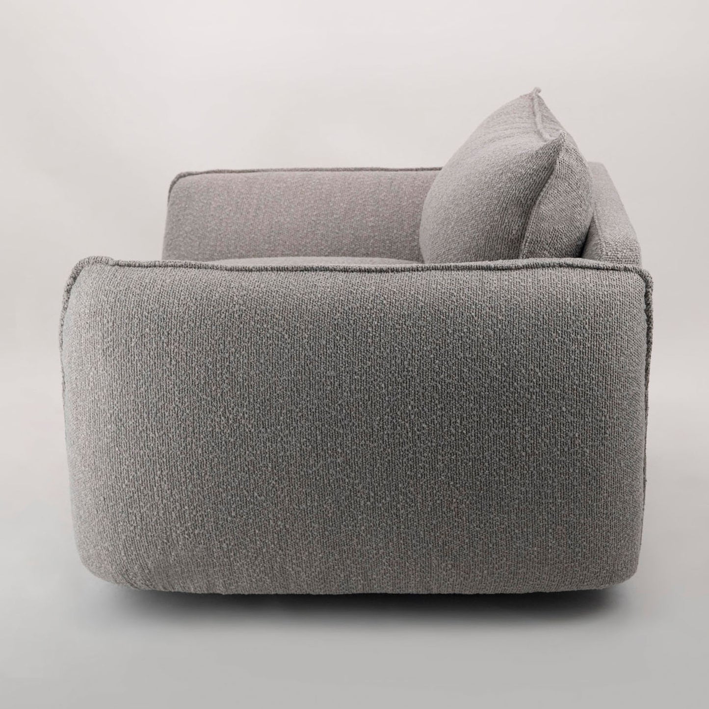 CLOUD CHAIR